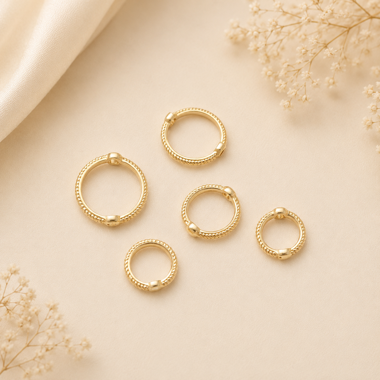 Dual-Hole Lace Ring Bead Frame for DIY Jewelry Making (Price Per Piece)